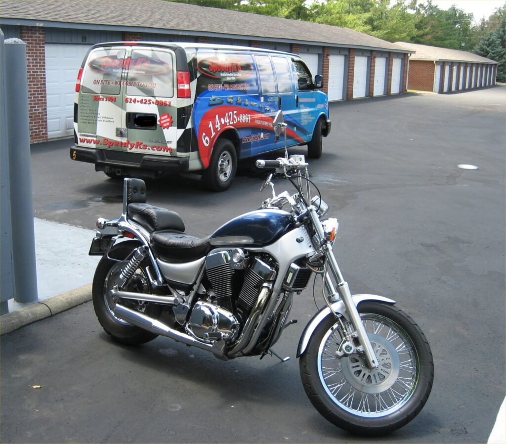 How to Professionally Clean a Motorcycle Carburetor